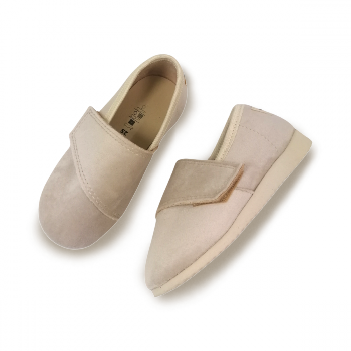 Buty dla dzieci Slippers Family Basic Beige