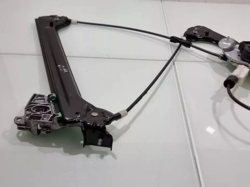 MECHANIZM OTWIERANIA SZYB BMW Z4 E85 LEWY 2 PINY 7198411