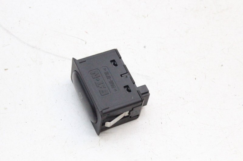 PRZEŁĄCZNIK WŁACZNIK DSC BMW Z3 LIFT KONTROLI TRAKCJI 8383446