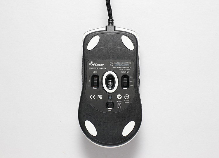Ducky Feather myszka Gaming Oburęczny USB Typu-A Optyczny 16000 DPI