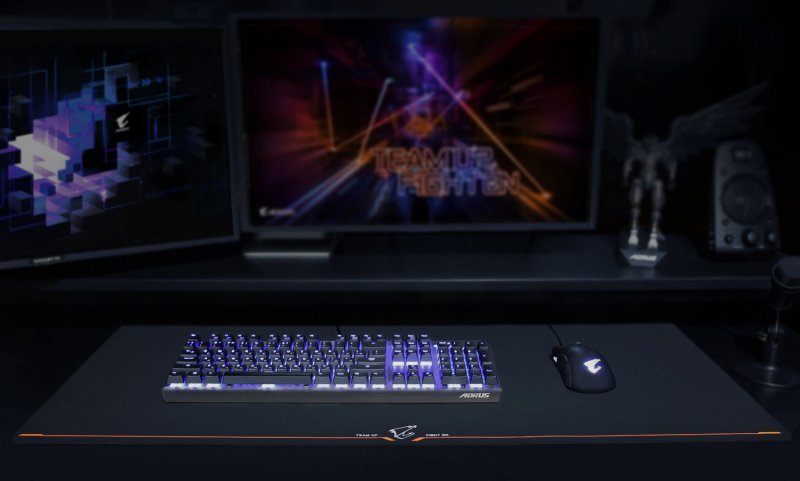 GIGABYTE AMP900 Podkładka dla graczy Czarny, Pomarańczowy