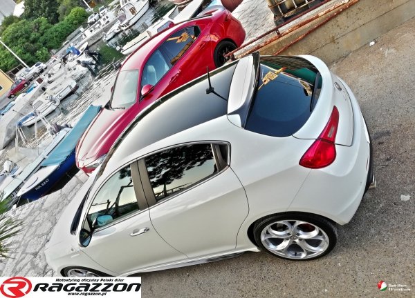 Nakładki progowe side skirts STILE ITALIA VTR Alfa Romeo Giulietta