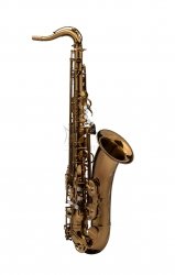 RAMPONE&CAZZANI saksofon tenorowy PERFORMANCE LINE, lakierowany ciemnym lakierem klarownym, z futerałem GoBag, z defektem estetycznym na czarze