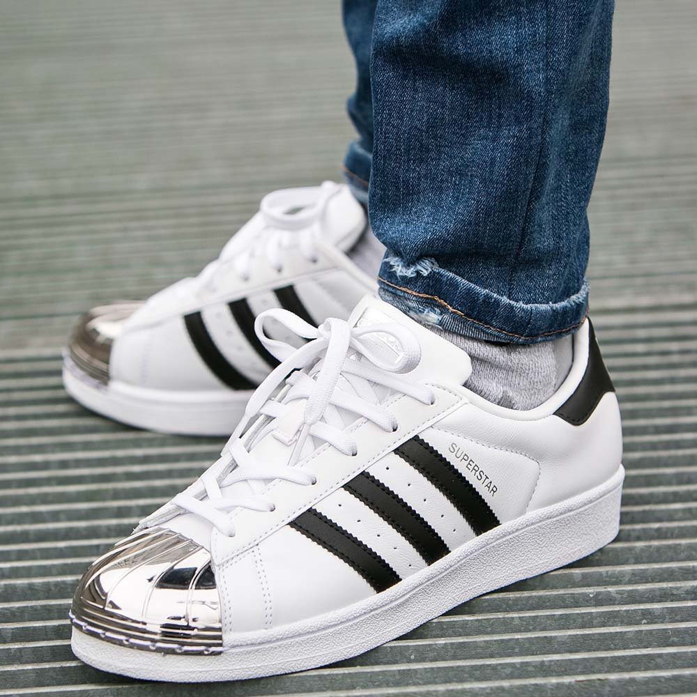 ADIDAS SUPERSTAR METAL TOE BB5114