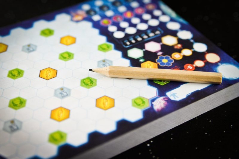LUCRUM GAMES Gra W stronę słońca
