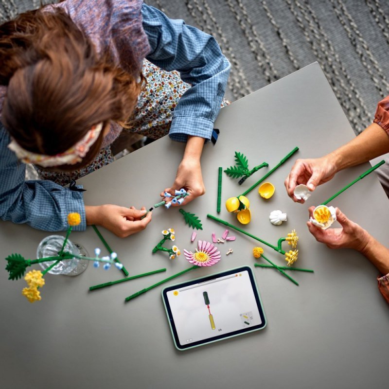 LEGO Klocki Botanicals 10347 Mały bukiet żółtych kwiatów