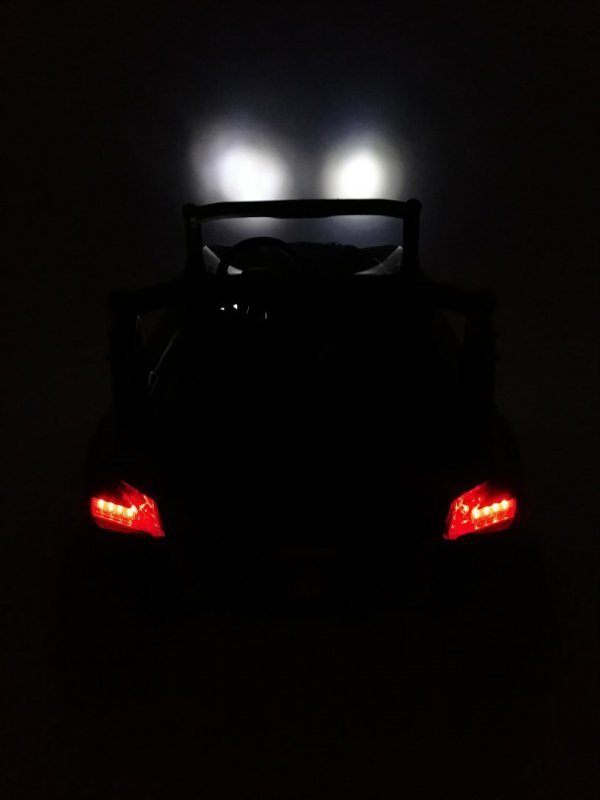 Buggy SuperStar dla dzieci Czarny + MP4 + Napęd 4x4 + Pilot + Bagażnik + LED + Blokada drzwi