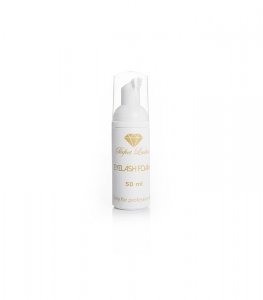 Lash shampoo