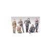 Tamiya 35214 Russian Army Tank Crew at Rest