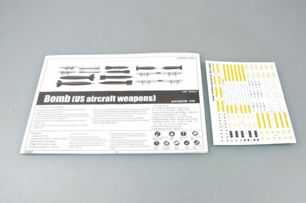 Trumpeter 03307 Smart Missiles