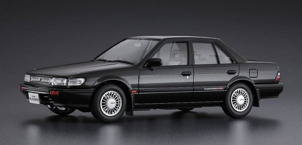 Hasegawa HC33-21133 Nissan Bluebird 4Door Sedan SSS-Attesa Limited (U12) Early (1987) 1/24