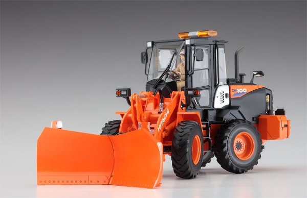 Hasegawa 66102 Hitachi Wheel Loader ZW100-6 Multiplow (Snowplow) 1/35