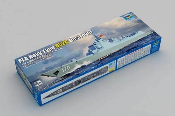 Trumpeter 06730 PLA Navy Type 052C Destroyer 1/700