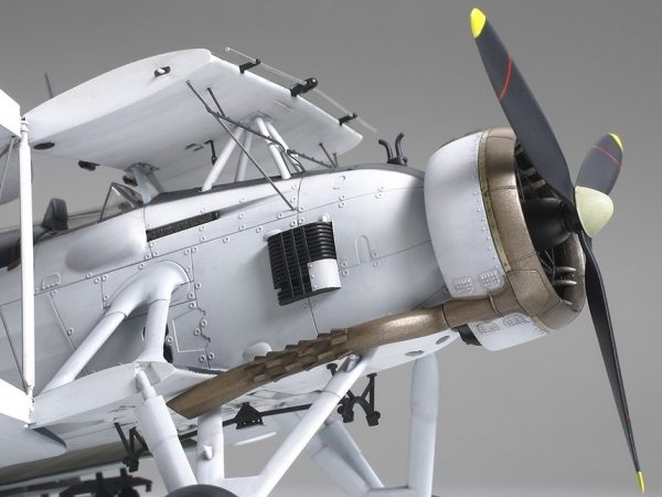 Tamiya 61099 Fairey Swordfish Mk.II 1/48