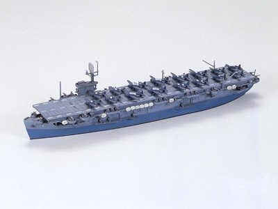 Tamiya 31711 U. S. Escort Carrier CVE-9 Bogue 1/700