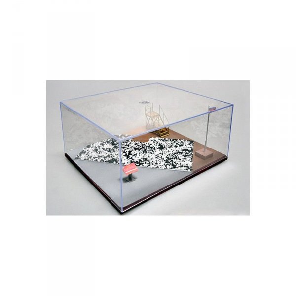 Trumpeter-Master Tools 09849  Diorama display case