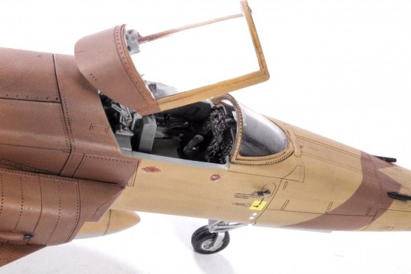 AFV Club AR48S10 Y.A.R. Air Force F-5E &quot;Peace Bell Program&quot;