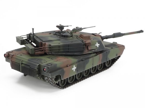Tamiya 25216 1/35 M1A1 Abrams Tank &quot;Ukraine&quot;