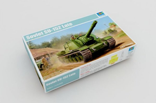 Trumpeter 05568 Su-152 Late Version 1/35