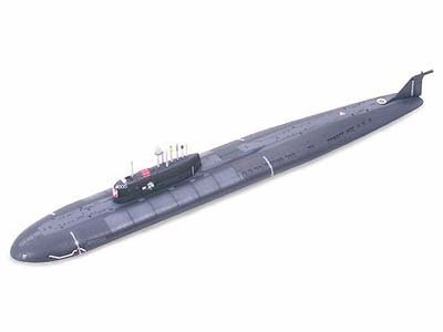 Tamiya 31906 SSGN Kursk (Oscar Class) 1/700