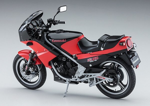 Hasegawa 21740 Kawasaki KR250 (KR250A) &quot;Black/Red Color&quot; (1984) 1/12