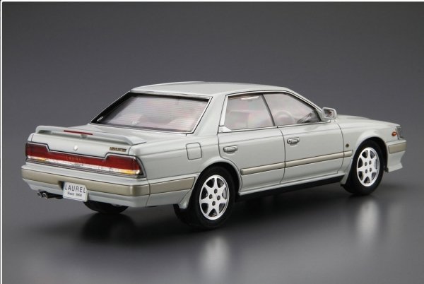Aoshima 06128 1/24 MC#28 Nissan HC33 Laurel Medalist Club L '91
