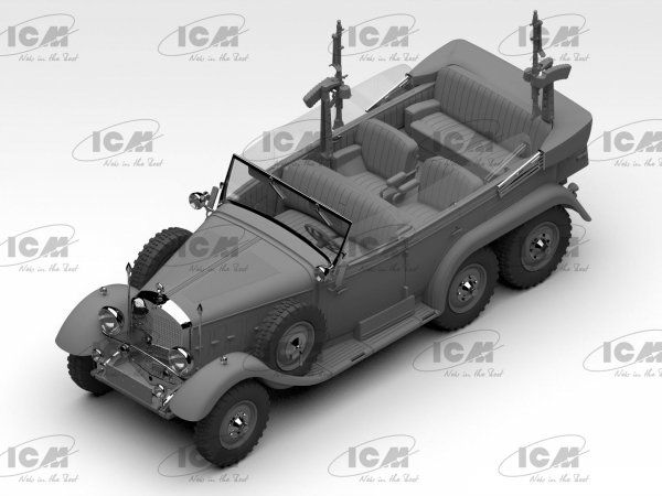 ICM 24024 Type G4 with MG 34 and German Staff Personnel 1/24