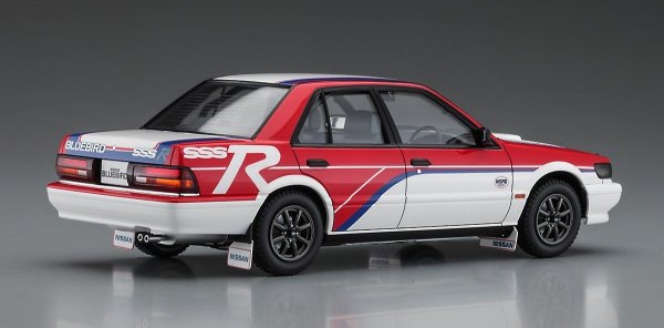 Hasegawa 20521 Nissan Bluebird 4Door Sedan SSS-R (U12) Late (1990) 1/24