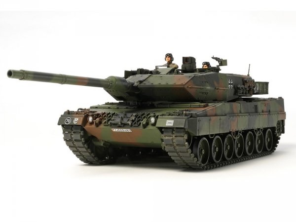 Tamiya 35271 Leopard 2 A6 Main Battle Tank 1/35