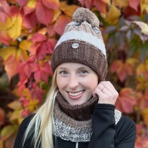 Czapka zimowa z kominem Estera beżowo biało brązowa