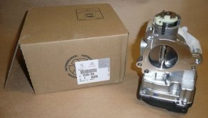 ORIGINAL Drosselklappe Peugeot 307 407 807 Expert 1.8 16V 2.0 16 V   1635X0