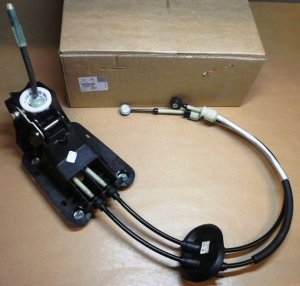 ORIGINAL Schaltzüge mit Konsole für MA-Getriebe für Citroen C4 I Peugeot 307 , 2400GX , 2444AN , 2400.GX , 2444.AN