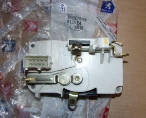9136E4 Neu Autoteile AF