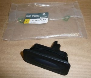 ORIGINAL Heckklappenschalter Kofferraumöffner Schalter Öffner RENAULT MEGANE II SCENIC II ,  8200076256
