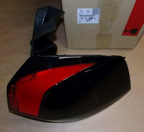 9811028180 Neu Autoteile AF