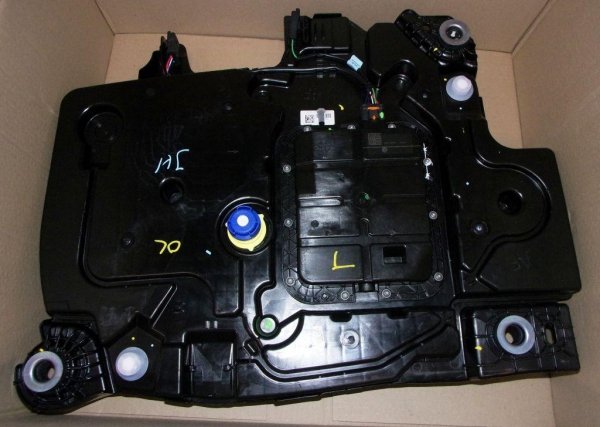 Original TANK ADBLUE Citroen C5(X7),P508 EURO 6 , 1682620280 , 9807394780 , 9812447080 , 9818630780