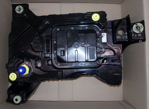 Original TANK ADBLUE Citroen C4 Picasso II , 1682619980 , 9818559280
