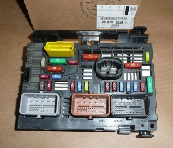 ORIGINAL BSM Steuergerät Sicherungskasten Citroen C5 III C6 Peugeot 407 5008 , 9807028580  , 9807028580 , BSM-R02 , 9664705980 , 9667044980 , 9661285180 , 9675877980 , 9661281580 , 9664705980 , 9666700180 , 9807028580 , 6500FQ , 6500.FQ , 6500 FQ , 6500HK