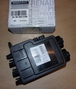 Original Module de Commande Batterie Renault Laguna III 3.0 dci , 243800003R