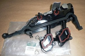 Séparateur d'huile d'origine Renault / Reniflard de carter LAGUNA 2.0 dCi, 8200673395, 8200728629, 8200464373