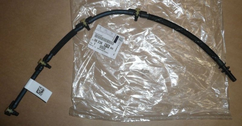 Conduite de retour d'injection Peugeot 2008, 208 1.6 HDI, 9823897880, 9823897880, 