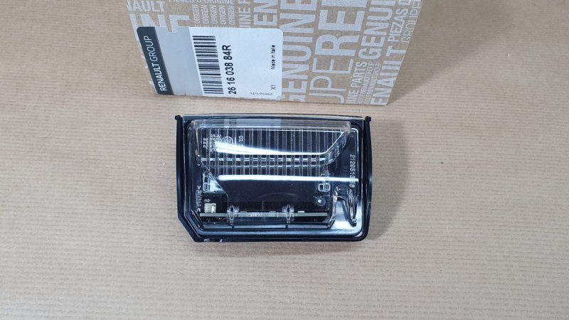 Pièce d’origine  Répétiteur de clignotant pour Renault TRAFIC III droite, 261603884R