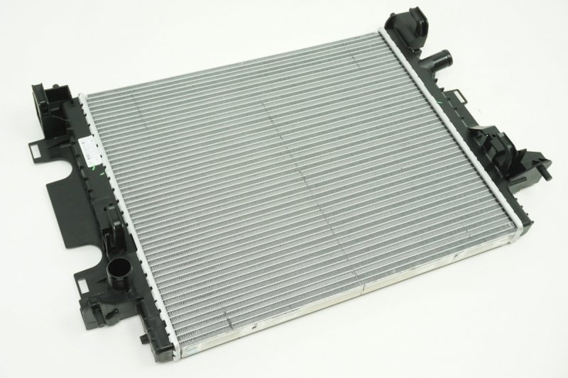 Radiateur d'eau d'origine Renault Twingo III Smart 453, 214105867R