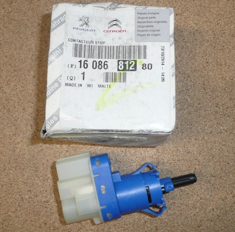 INTERRUPTEUR DE FEUX STOP Citroën Jumper III ,  1608681280