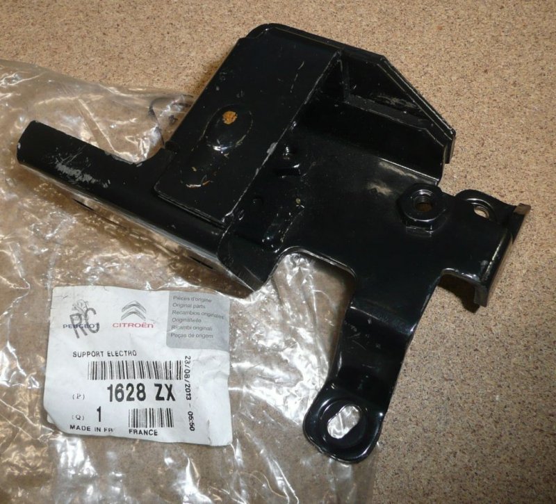 Support de l'électrovanne Citroën C3 1.4HDI, 1628.ZX, 1628ZX