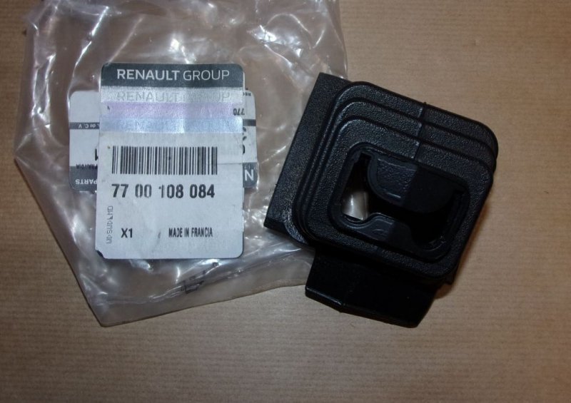 Original  Cache sélecteur de boîte Renault Kangoo I,II Renault Clio I,II,III,IV,V, Fluence, Laguna I,II, Megane I,II,III, Modus, Scenic I,II, Twingo I,II, Wind, Dacia Logan I,II,III, Lodgy, Sandero I,II ,  7700108084