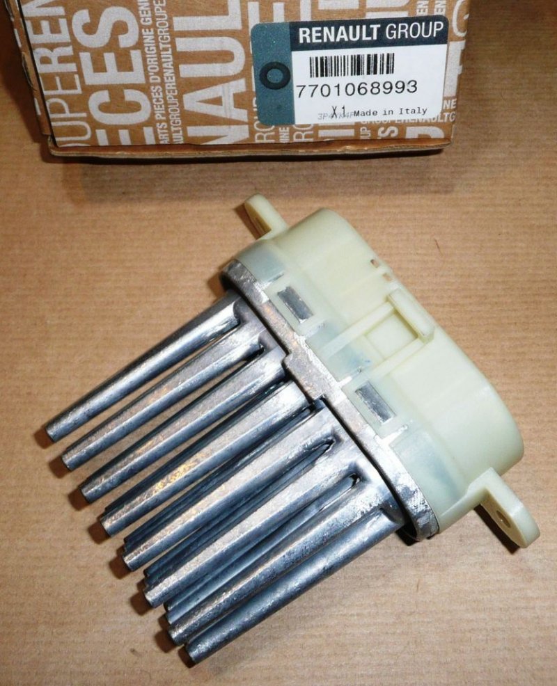 Original  Opornik de soufflerie Renault Kangoo II, Master III ,  7701068993