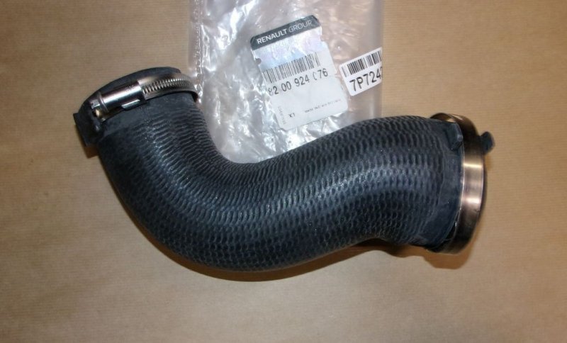 Original Conduit d'air de suralimentation Renault Laguna III 3.0 DCI , 8200924076