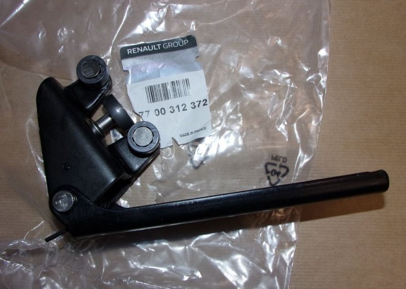 Original  Chariot central porte latérale Renault Trafic II complet porte droite ,  7700312372