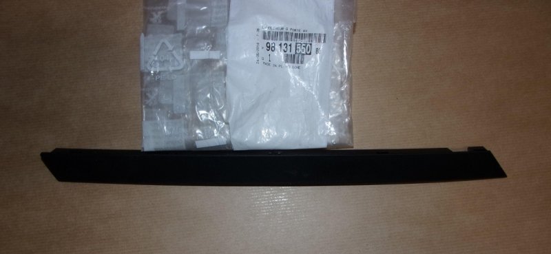  Moulure de vitre Citroën C3 III, 9813155080, 9813155080, 